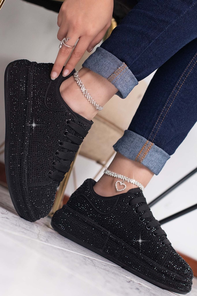 DOLLY | BLACK