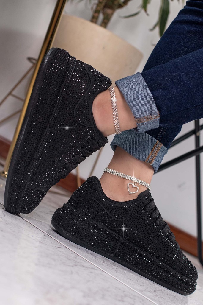 DOLLY | BLACK