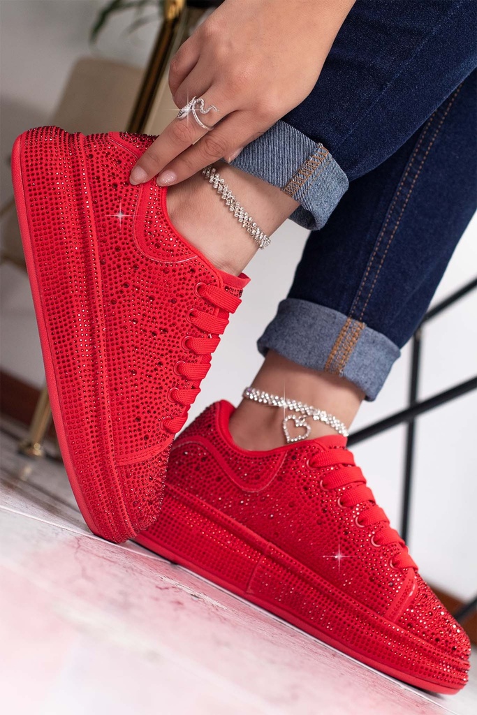 DOLLY | RED
