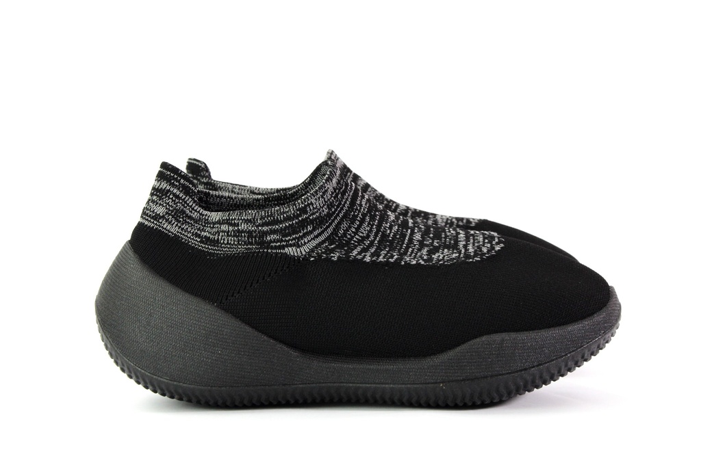 WELLINGTON | BLACK
