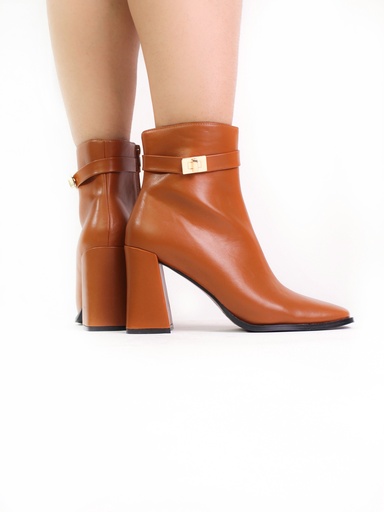 ELLE | CAMEL