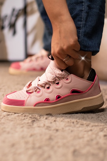 SKATEBOARD | HOT PINK