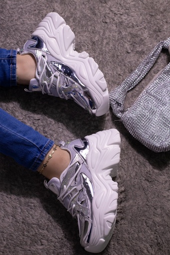 NIKKI | SILVER