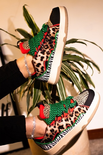 SKATEBOARD | LEOPARD