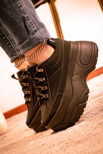 MAVEN | BLACK
